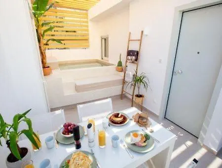 Skyhigh, Nilie Hospitality Mgmt דירה סלוניקי
