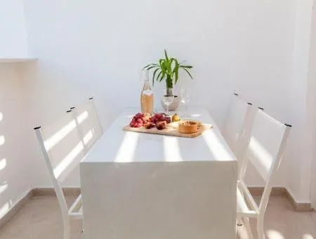 Skyhigh, Nilie Hospitality Mgmt Apartamento *